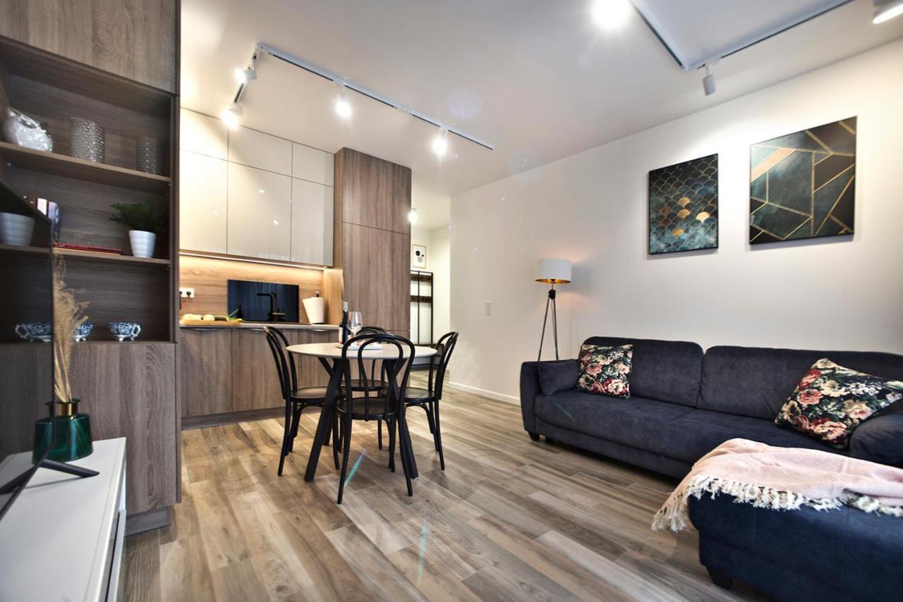 Goclaw P&O Serviced Apartments 바르샤바 외부 사진